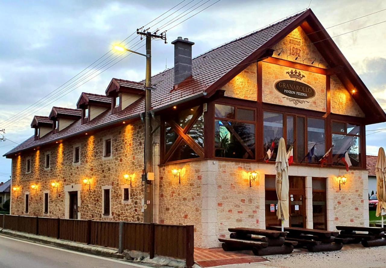 Granarollo Penzion Pizzeria Mlynany Ngoại thất bức ảnh